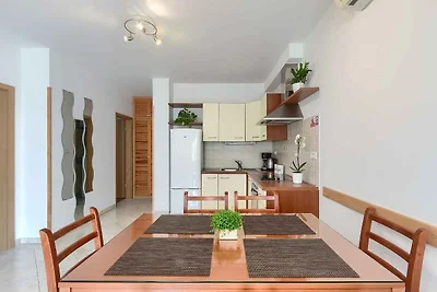 Ferienwohnung mit Balkon und Klimaanlage