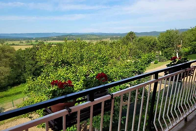 Ferienwohnung mit Balkon und Montagepool