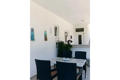 Ferienwohnung mit Klimaanlage und Terrasse