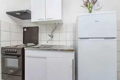 Ferienwohnung am Meer mit Balkon