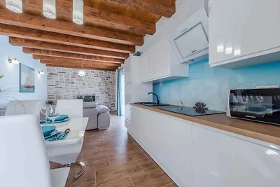 Villa mit Pool, Klima und Grill