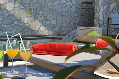 Ferienwohnung mit Pool und Klimaanlage