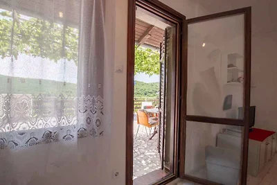 Ferienwohnung mit Terrasse und Klimaanlage