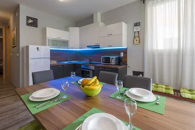 Appartamento Vacanza con famiglia Novi Vinodolski