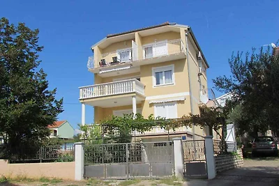 Ferienwohnung mit Balkon und Klimaanlage