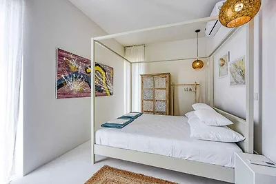 Villa mit Pool und Klimaanlage