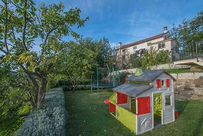 Villa mit Pool für max. 12 Personen