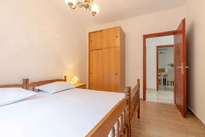 Vakantiehuis Ontspannende vakantie Blato