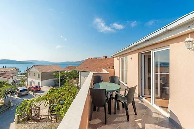 Moderne und komfortable Wohnung auf der Insel