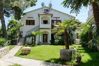 Ferienwohnung mit Klimaanlage und Terrasse