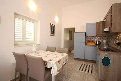 Ferienwohnung mit Balkon und Klimaanlage