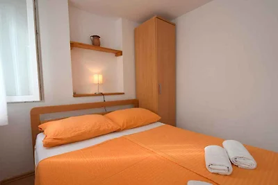 Ferienwohnung mit Balkon und Klimaanlage