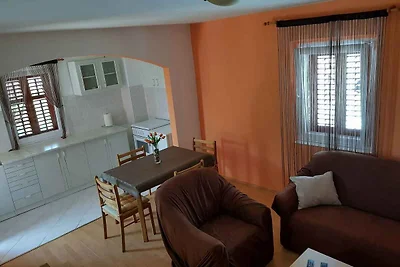 apartman za odmor Obiteljski odmor Nin