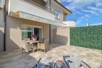 Ferienwohnung mit Terrasse und Klimaanlage