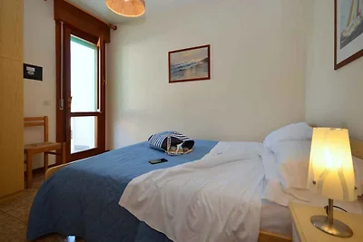 Ferienwohnung mit Klimaanlage und Balkon