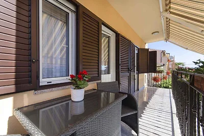 Ferienwohnung mit Balkon und Klimaanlage