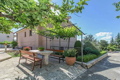 Ferienwohnung mit Klimaanlage und Grill