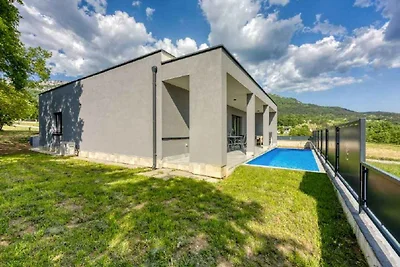 Ferienhaus mit Privatpool