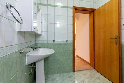 Ferienwohnung mit Meerblick 250 m vom Strand