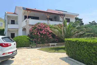 Appartamento Vacanza con famiglia Pag