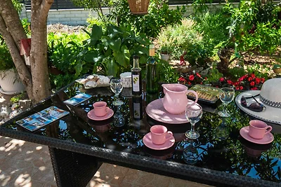 Gemütliche Ferienwohnung Hrvatić in Rogoznica