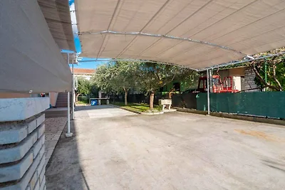 Ferienwohnung mit gemütlicher Terrasse und