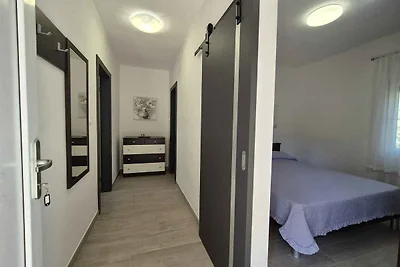 Ferienwohnung 100 m von Strand