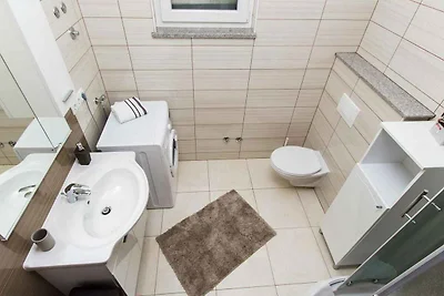 Komfortable Ferienwohnung Vesna in ruhiger La