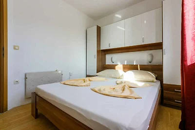 Ferienwohnung mit Klimaanlage und Terrasse