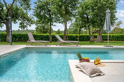 Villa mit Pool, Klimaanlage