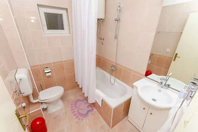 Ferienwohnung mit Terrasse und Meerblick
