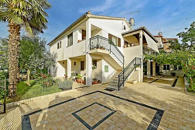 Ferienhaus mit privatem Garten und Grill für 