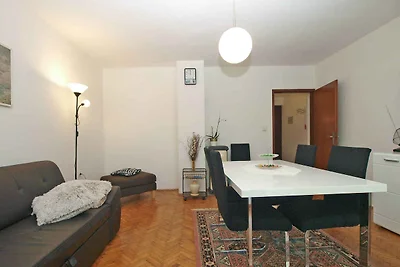 Ferienwohnung mit Terrasse und Klimaanlage