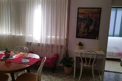 Komfortable Ferienwohnung Ivo mit Meerblick i