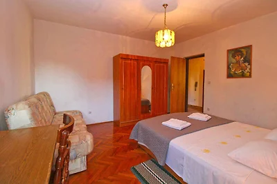 Ferienwohnung mit Klimaanlage und Terrasse