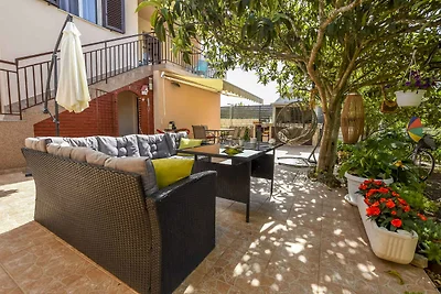 Gemütliche Ferienwohnung Hrvatić in Rogoznica