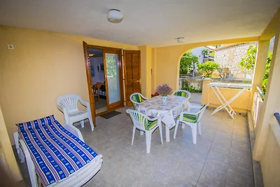 Appartamento Vacanza con famiglia Sužan