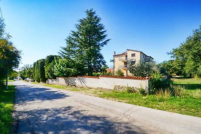 Ferienwohnung mit Pool, zwei Schlafzimmer, In