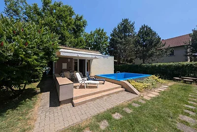 Ferienhaus mit Klimaanlage, Pool, Terrasse un