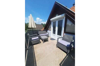 Ferienwohnung mit Garten, Balkon und