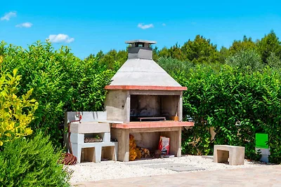 Srima Beach House – Komfortable Villa mit pri