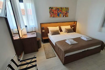 Ferienwohnung mit Pool und Klimaanlage