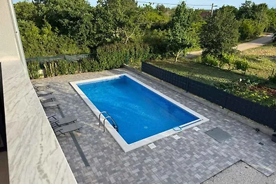 Ferienwohnung mit Klimaanlage und Pool