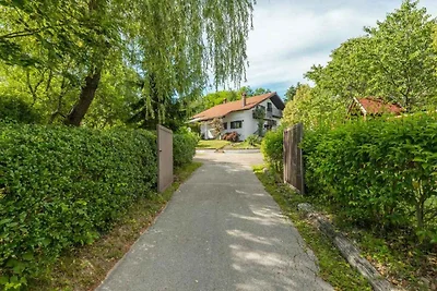 Villa mit beheiztem Pool und Klimaanlage