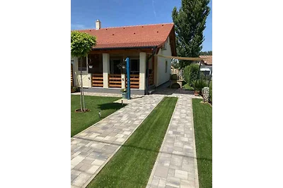 Ferienhaus mit Aussenküche, WLAN und