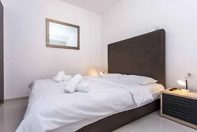 Studio mit Klimaanlage und WLAN