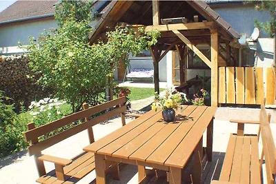 Ferienhaus mit Pool, WLAN, Geschirrspüler