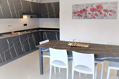 Ferienwohnung mit Klimaanlage und Whirlpool