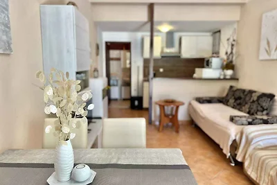 Ferienwohnung mit Terrasse und Klimaanlage