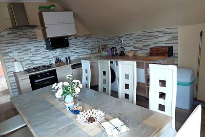 Ferienhaus mit grossem Garten, WLAN und